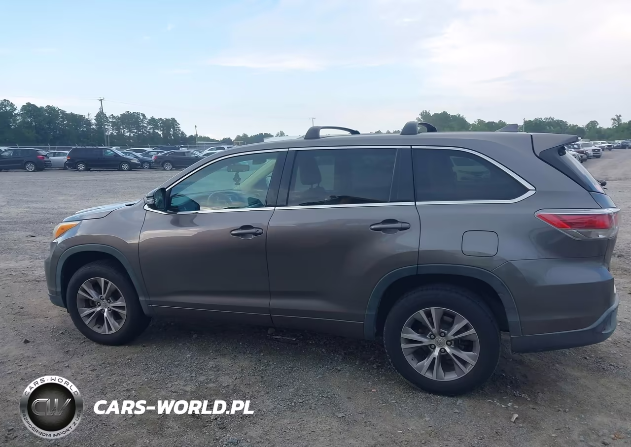 2014 Toyota Highlander Le Plus V6 VIN:5TDZKRFH5ES015309 - 14