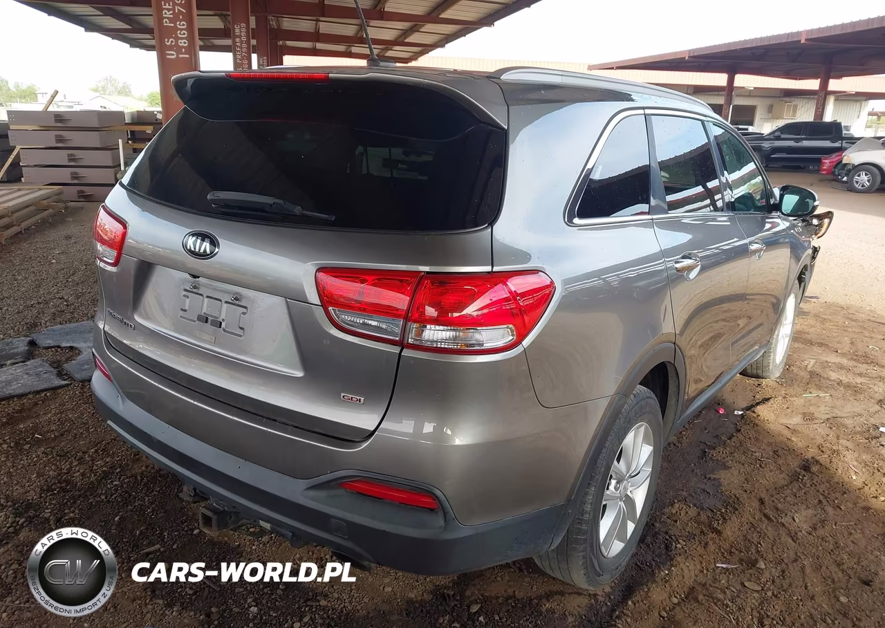 2016 Kia Sorento 2.4L Lx VIN:5XYPG4A34GG087240 - 4