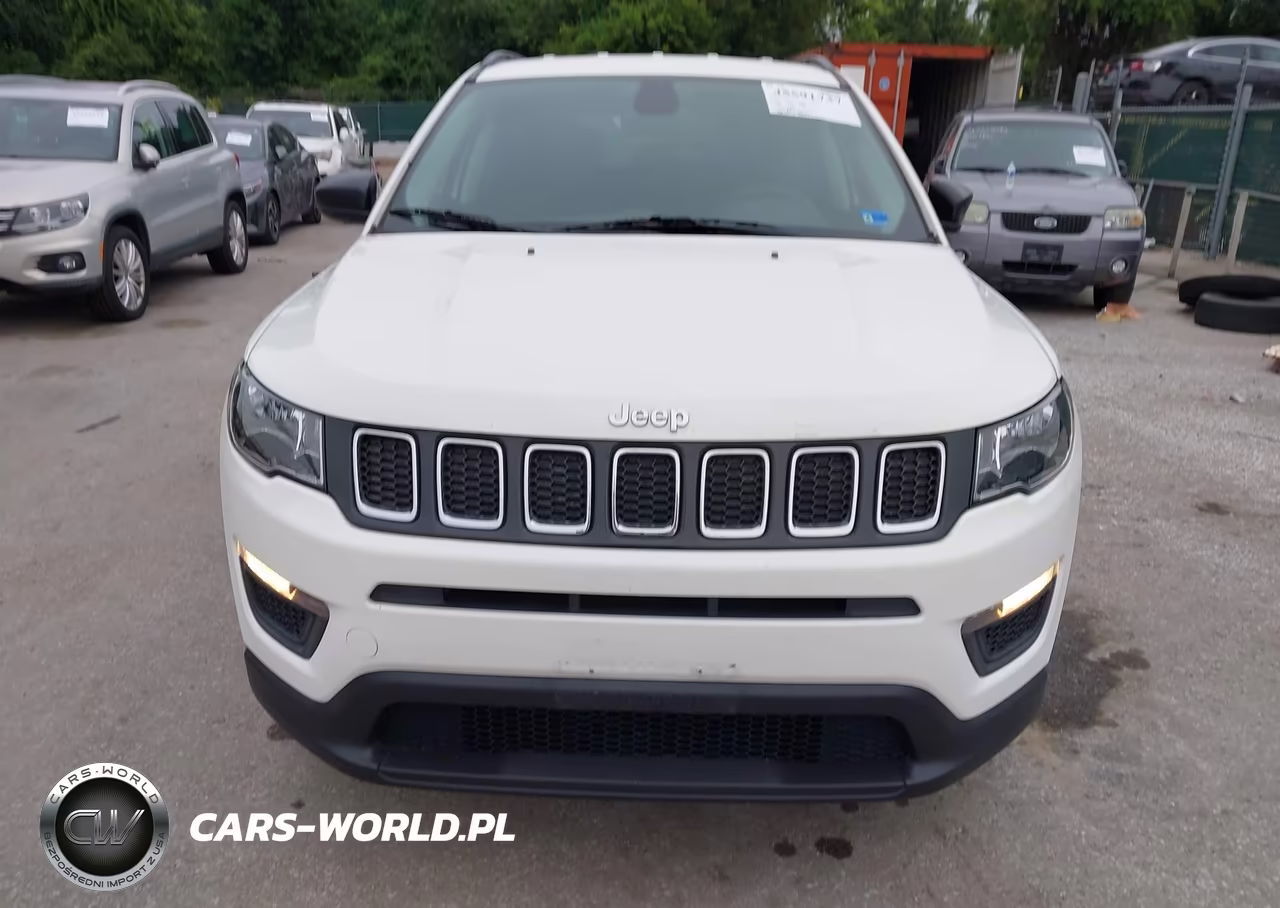 2018 Jeep Compass Sport 4X4 VIN:3C4NJDAB8JT281656 - 12