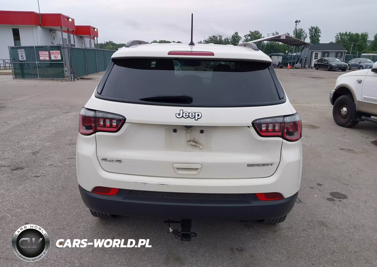2018 Jeep Compass Sport 4X4 VIN:3C4NJDAB8JT281656 - 16