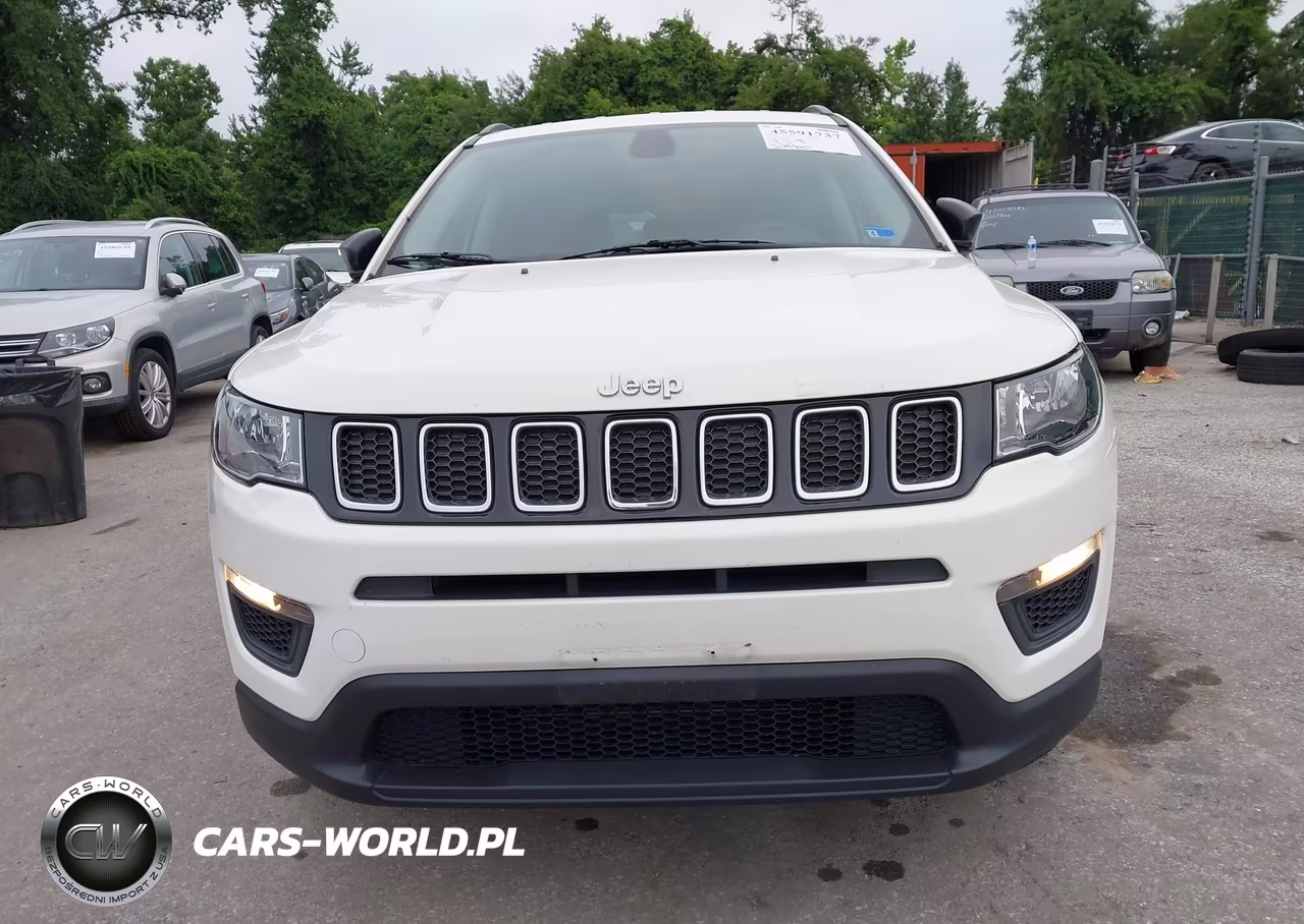 2018 Jeep Compass Sport 4X4 VIN:3C4NJDAB8JT281656 - 6