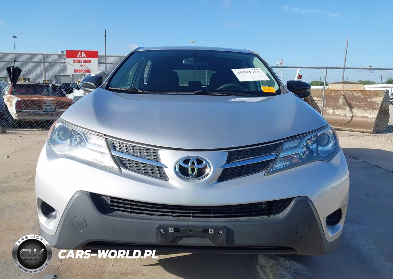2015 Toyota Rav4 Le VIN:JTMZFREV9FD067714 - 12