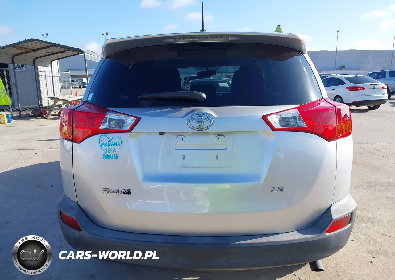2015 Toyota Rav4 Le VIN:JTMZFREV9FD067714 - 16