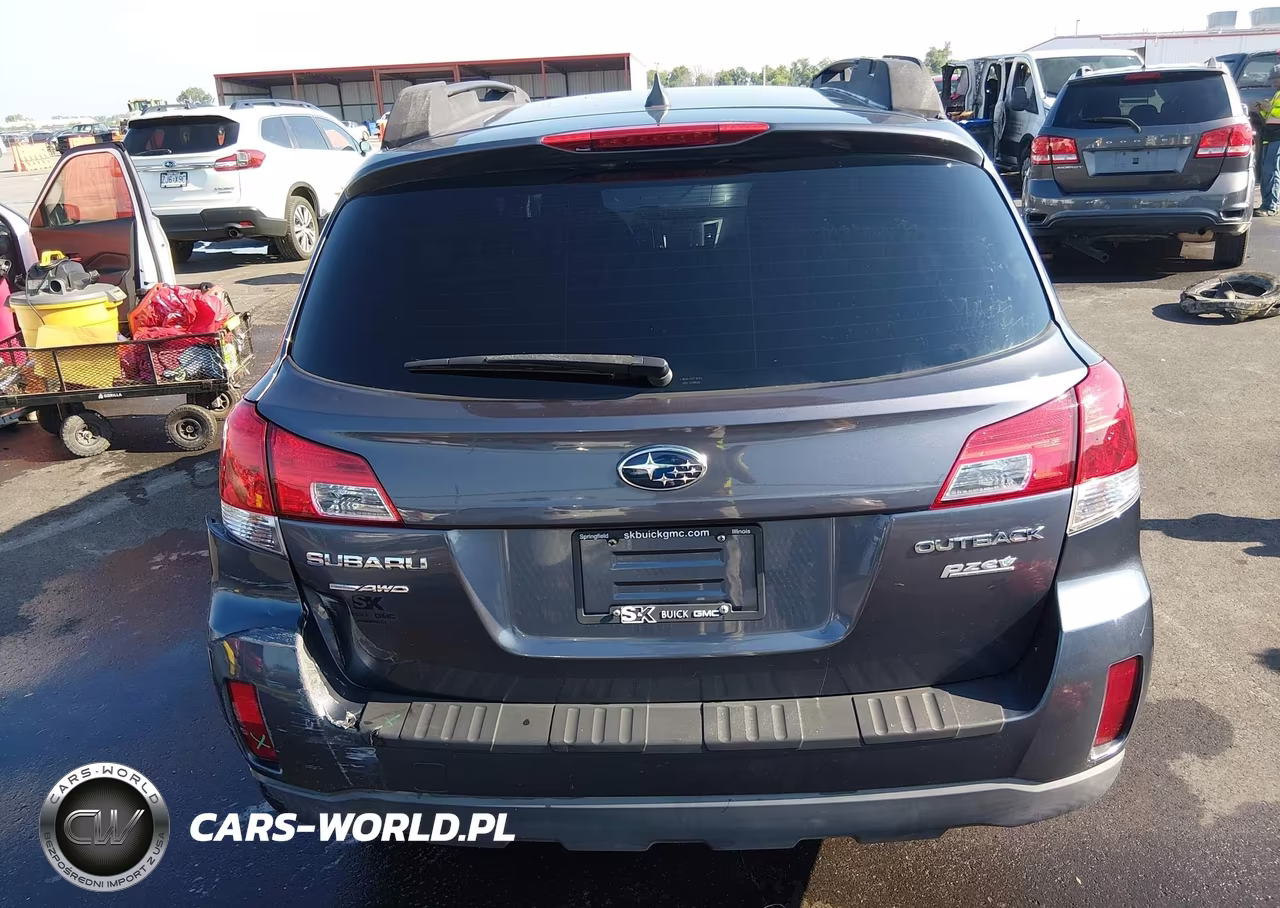 2014 Subaru Outback 2.5I Premium VIN:4S4BRBCC2E3229927 - 16