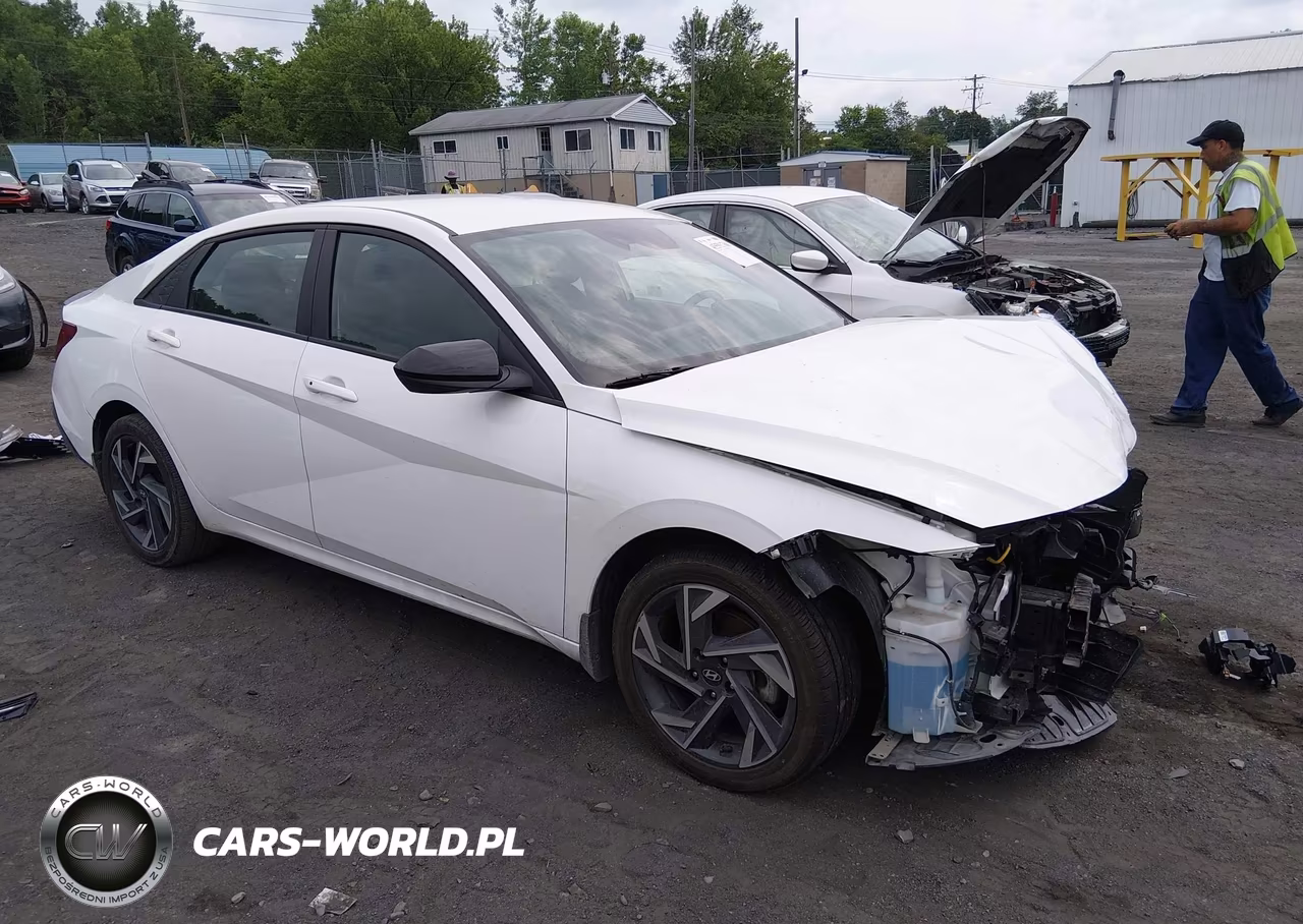 2025 Hyundai Elantra Sel Sport – zdjęcie 1 z 16