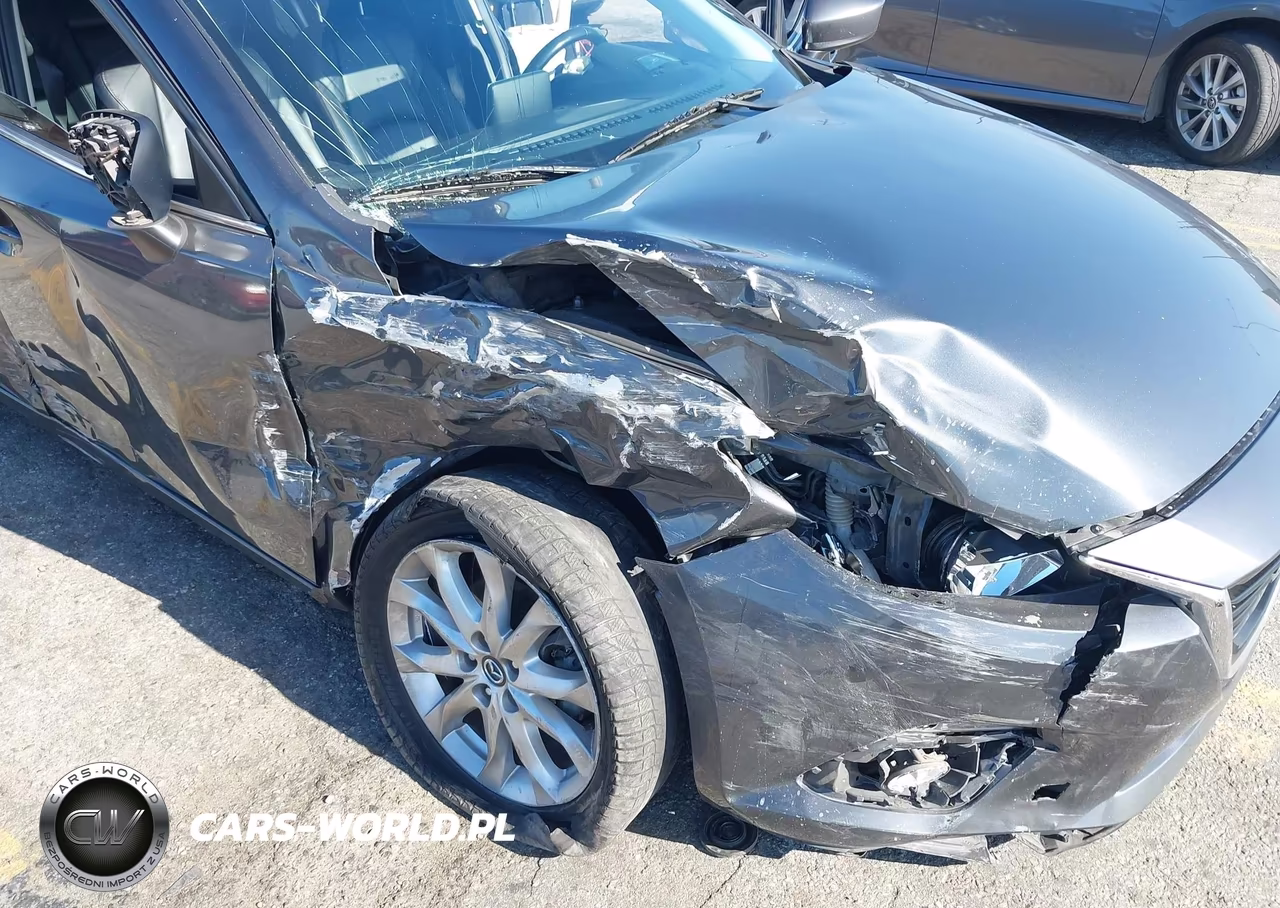 2015 Mazda Mazda3 S Touring VIN:JM1BM1V39F1232945 - 6