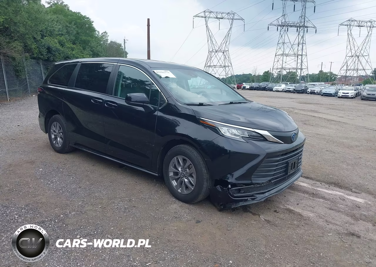 2022 Toyota Sienna Le – zdjęcie 1 z 16