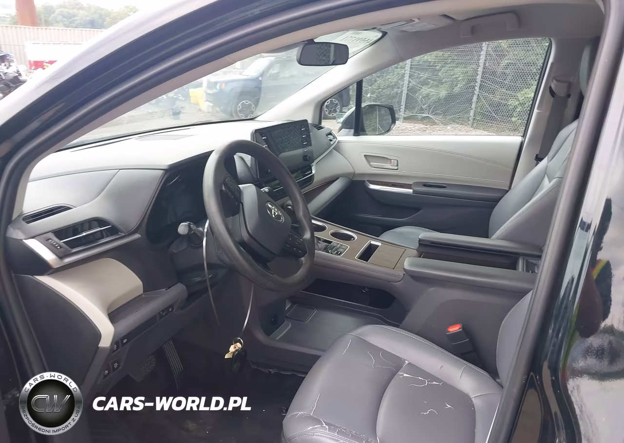 2022 Toyota Sienna Le VIN:5TDKRKEC9NS131767 - 14