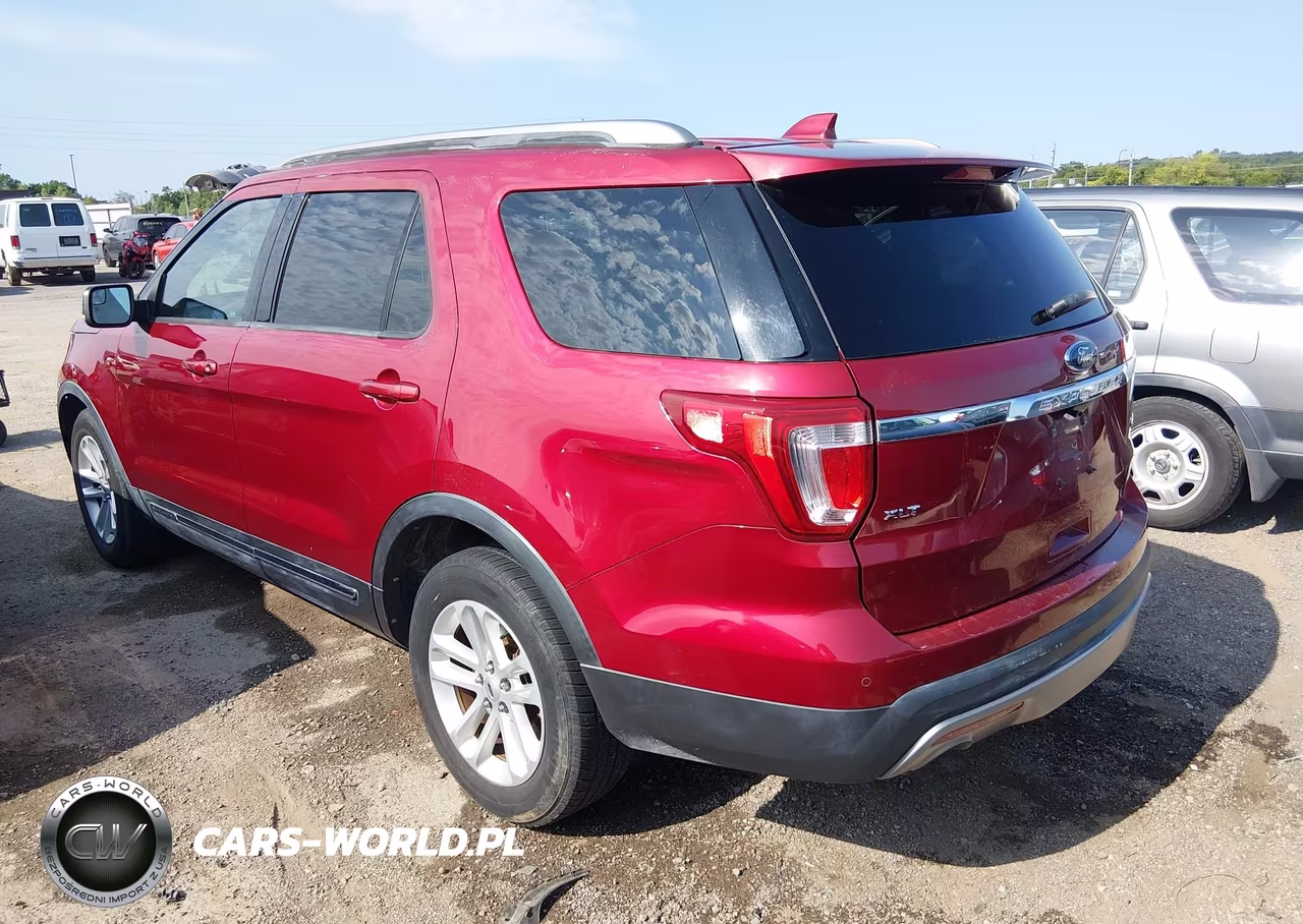 2016 Ford Explorer Xlt VIN:1FM5K7D83GGA32124 - 3