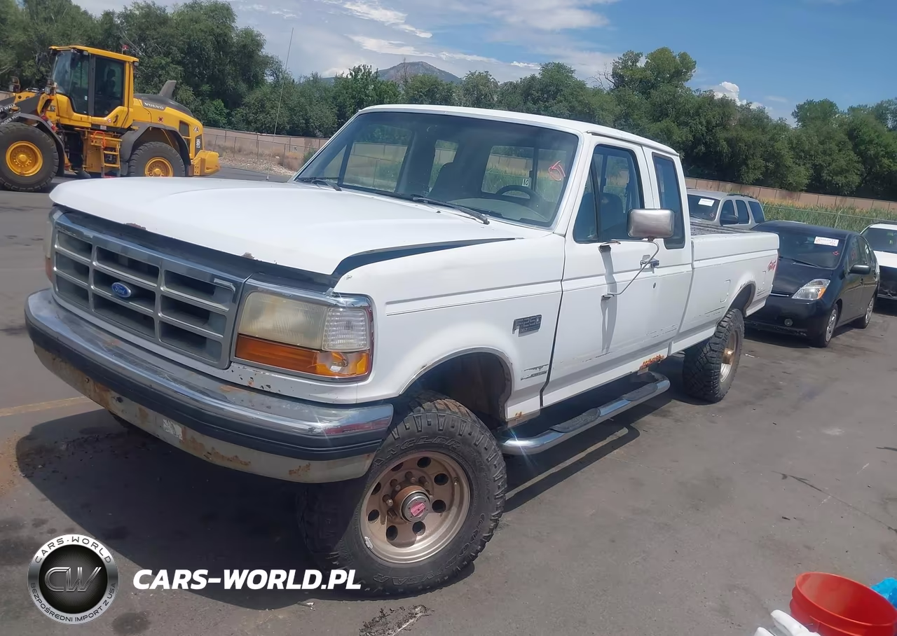 1992 Ford F250 VIN:1FTHX26H9NKA23215 - 2