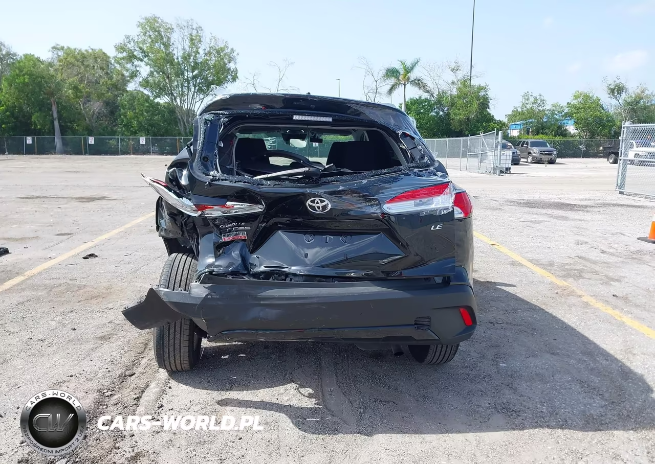 2024 Toyota Corolla Cross Le VIN:7MUCAAAG0RV101664 - 16