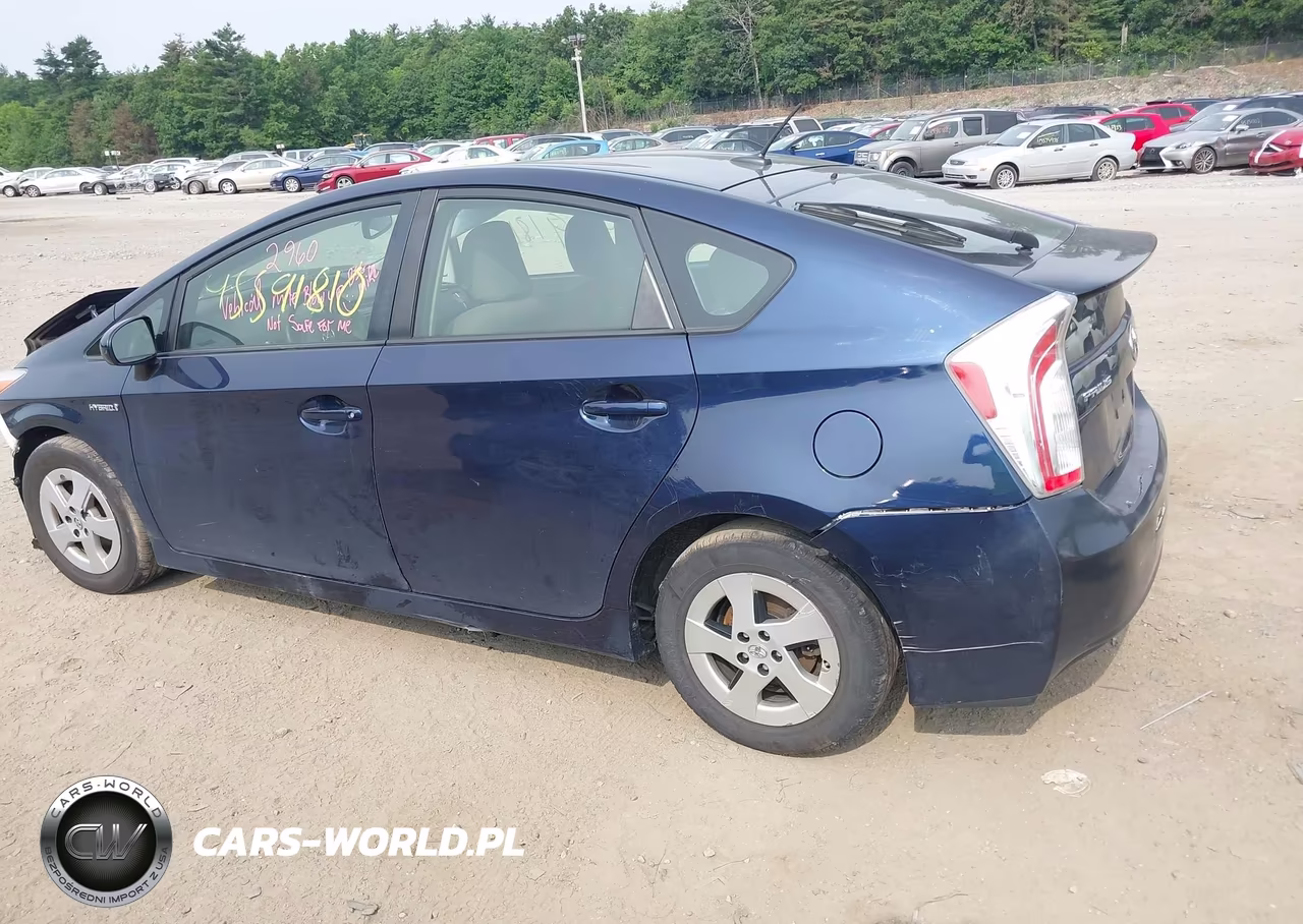 2014 Toyota Prius Three VIN:JTDKN3DU9E0379497 - 14