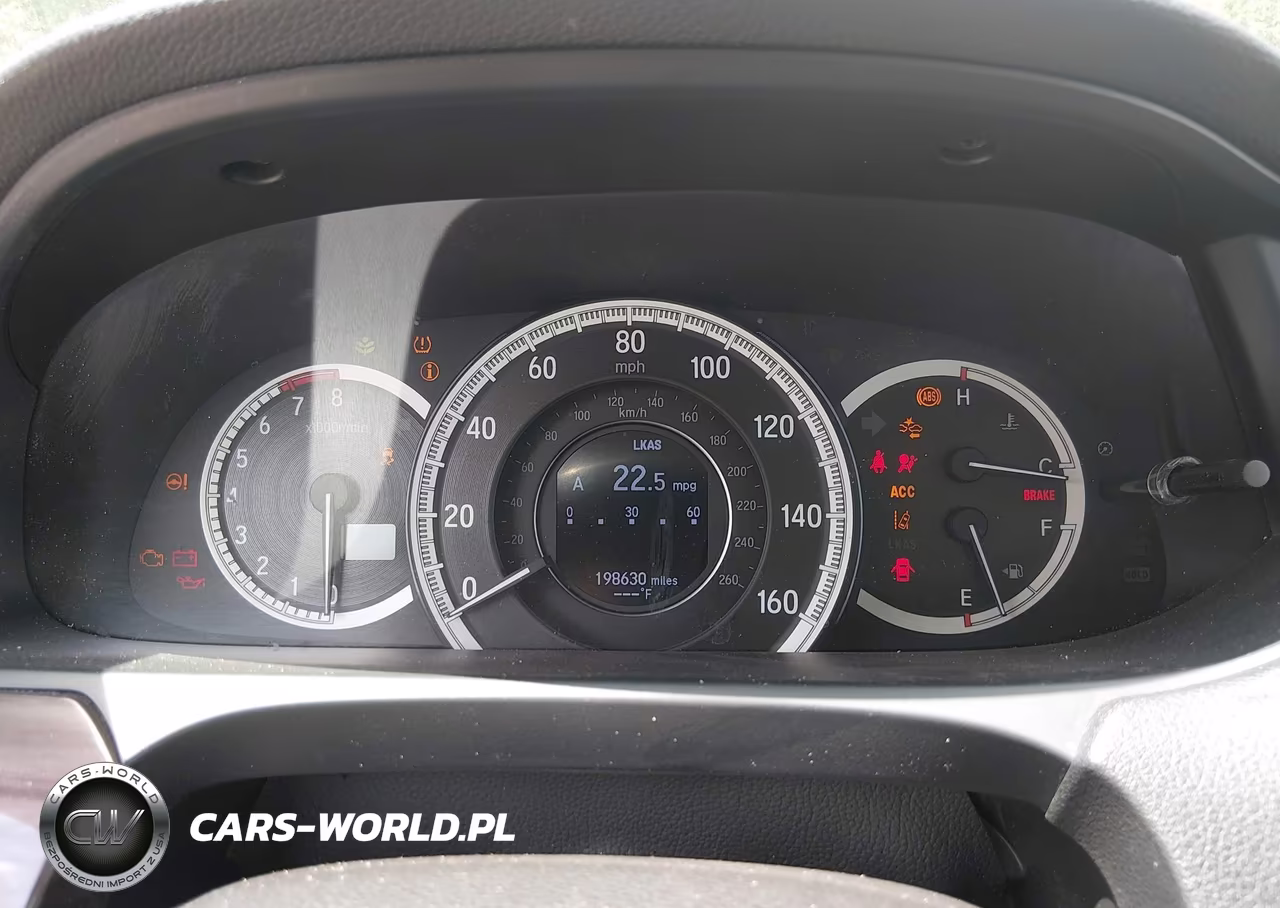 2017 Honda Accord Touring V6 VIN:1HGCR3F99HA043754 - 7