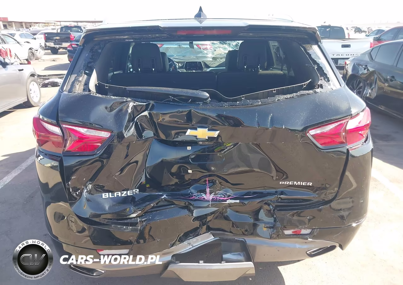 2019 Chevrolet Blazer Premier VIN:3GNKBFRS0KS584445 - 16