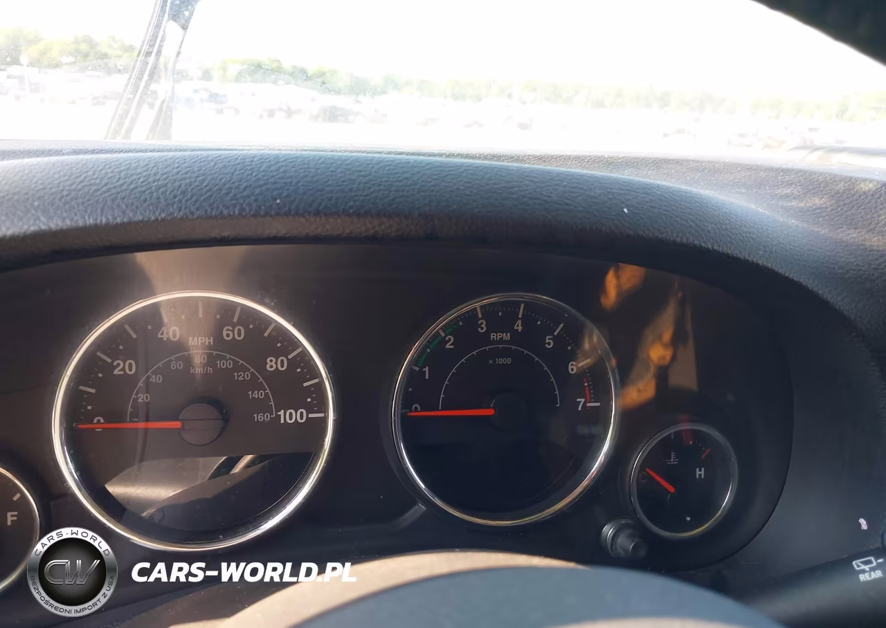 2017 Jeep Wrangler Unlimited Rubicon VIN:1C4BJWFG9HL713261 - 7