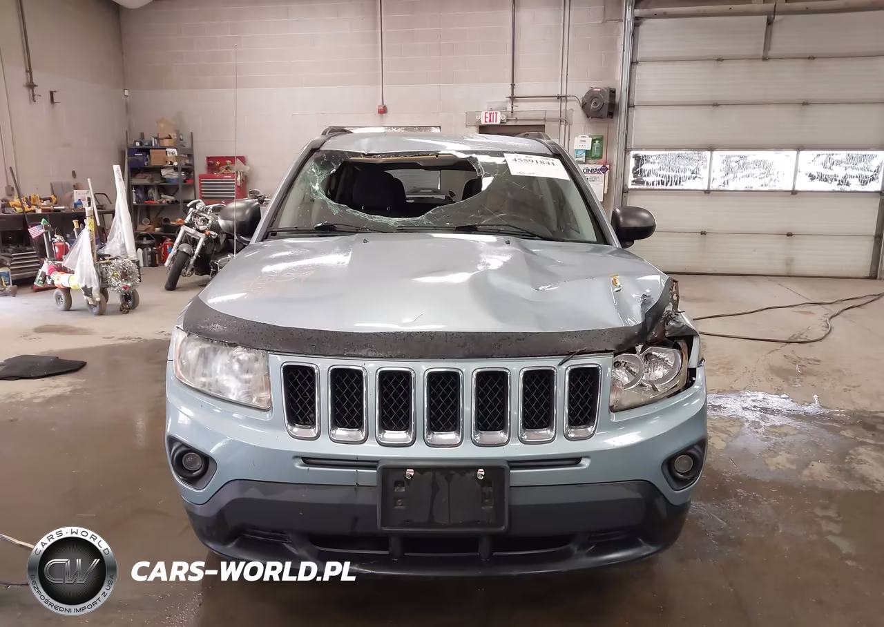 2013 Jeep Compass Latitude VIN:1C4NJDEBXDD140057 - 6