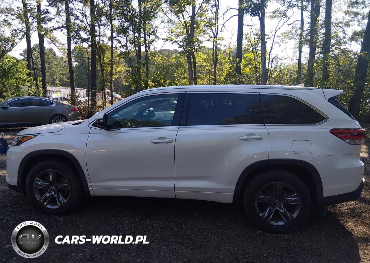 2018 Toyota Highlander Limited Platinum VIN:5TDYZRFH8JS275351 - 14