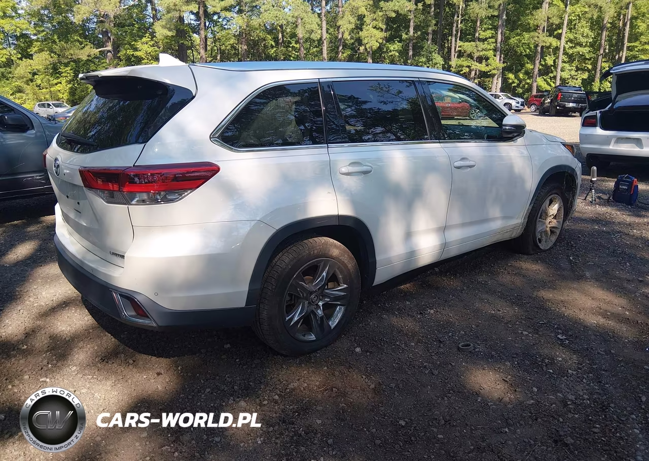 2018 Toyota Highlander Limited Platinum VIN:5TDYZRFH8JS275351 - 4