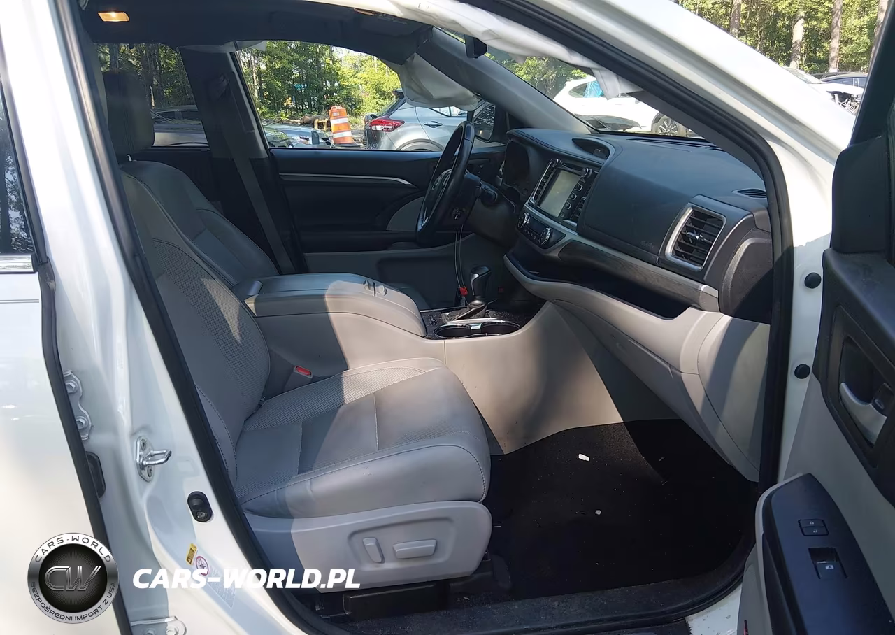 2018 Toyota Highlander Limited Platinum VIN:5TDYZRFH8JS275351 - 5