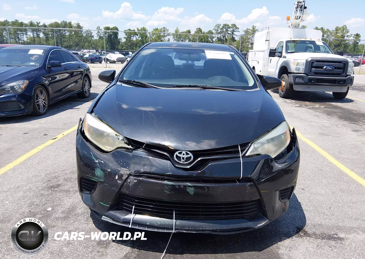 2015 Toyota Corolla L VIN:5YFBURHE2FP257032 - 12