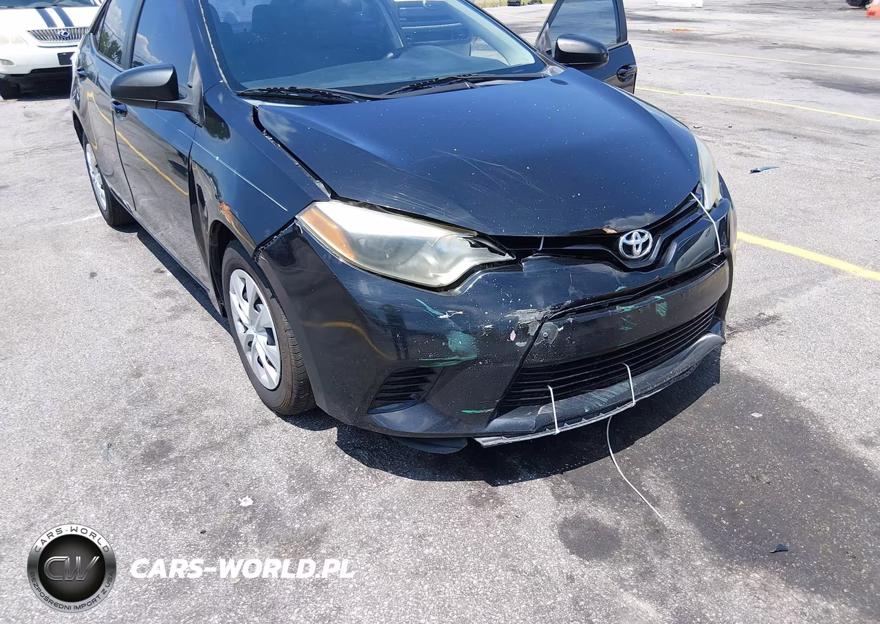 2015 Toyota Corolla L VIN:5YFBURHE2FP257032 - 6