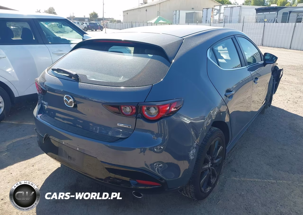 2023 Mazda Mazda3 2.5 S Carbon Edition VIN:JM1BPBLM3P1621431 - 4