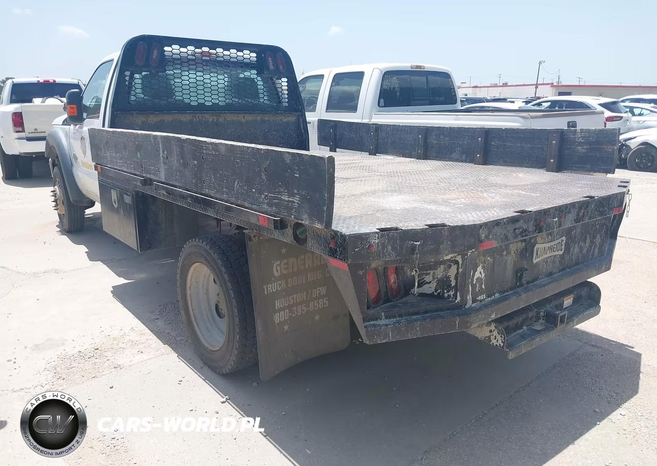 2011 Ford Super Duty F-550 Drw Xl VIN:1FDUF5GTXBEA61788 - 3