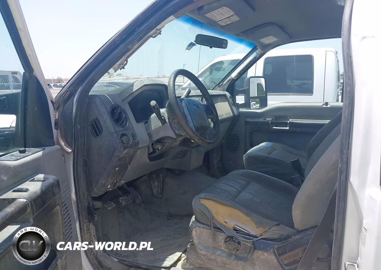 2011 Ford Super Duty F-550 Drw Xl VIN:1FDUF5GTXBEA61788 - 7