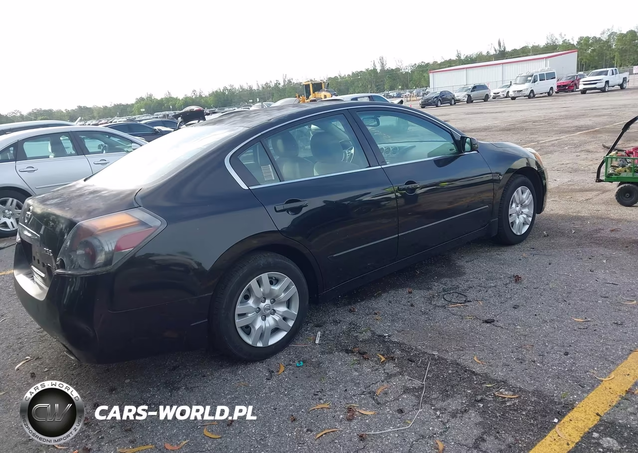 2012 Nissan Altima 2.5 S VIN:1N4AL2AP4CN429710 - 4
