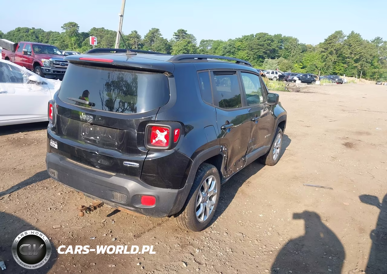 2015 Jeep Renegade Latitude VIN:ZACCJBBT0FPB56886 - 4