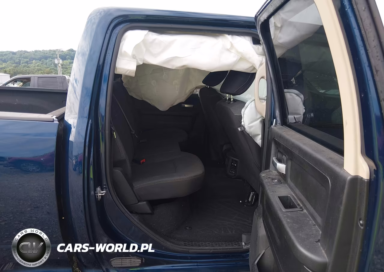 2019 Ram 2500 Tradesman 4X4 6'4 Box VIN:3C6UR5CL3KG613021 - 8