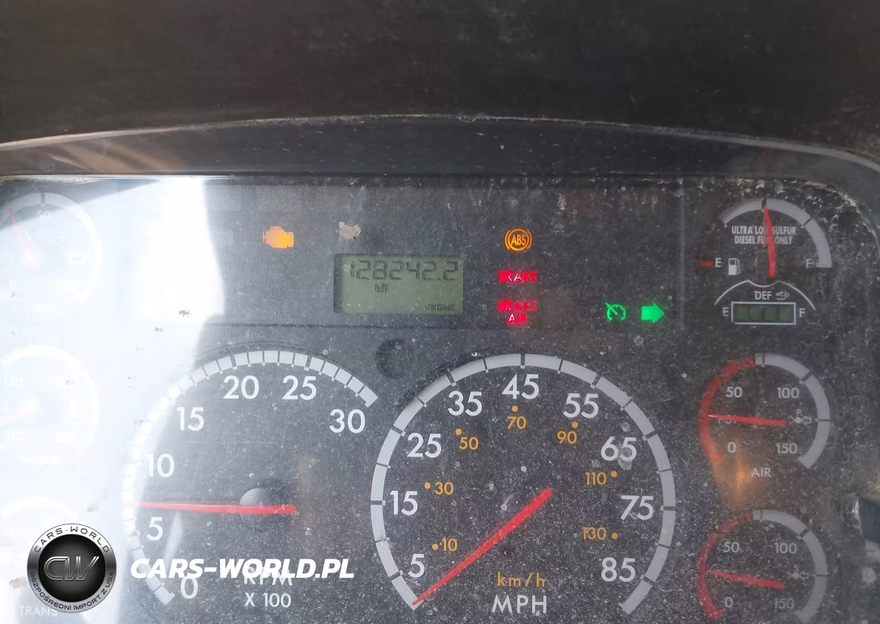 2014 Freightliner M2 106 Medium Duty VIN:1FVACXCY3EHFX1827 - 5