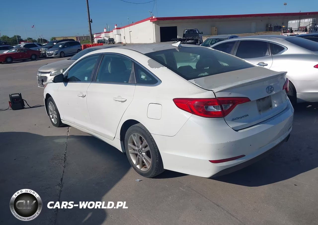 2015 Hyundai Sonata Se VIN:5NPE24AF5FH135383 - 3