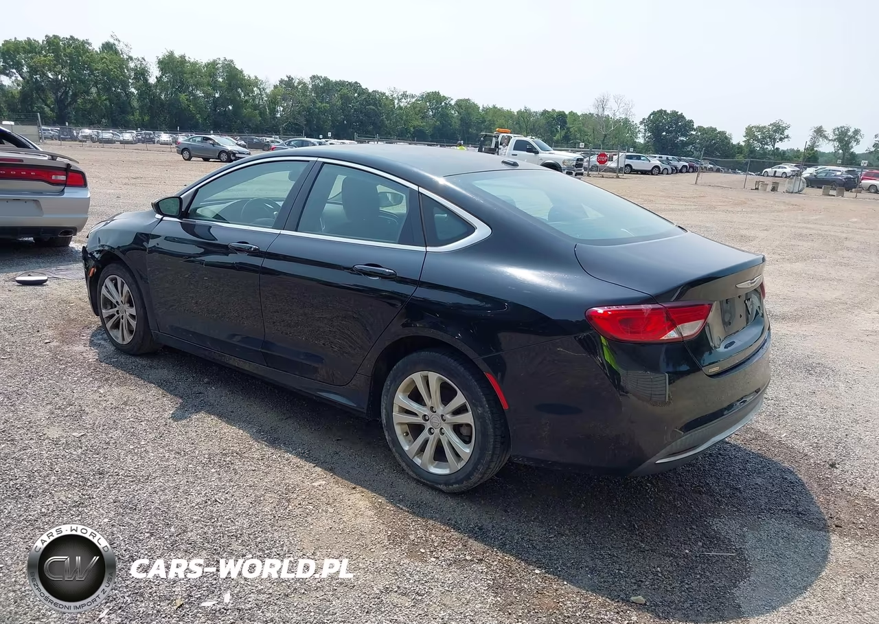 2015 Chrysler 200 Limited VIN:1C3CCCAB4FN617455 - 3