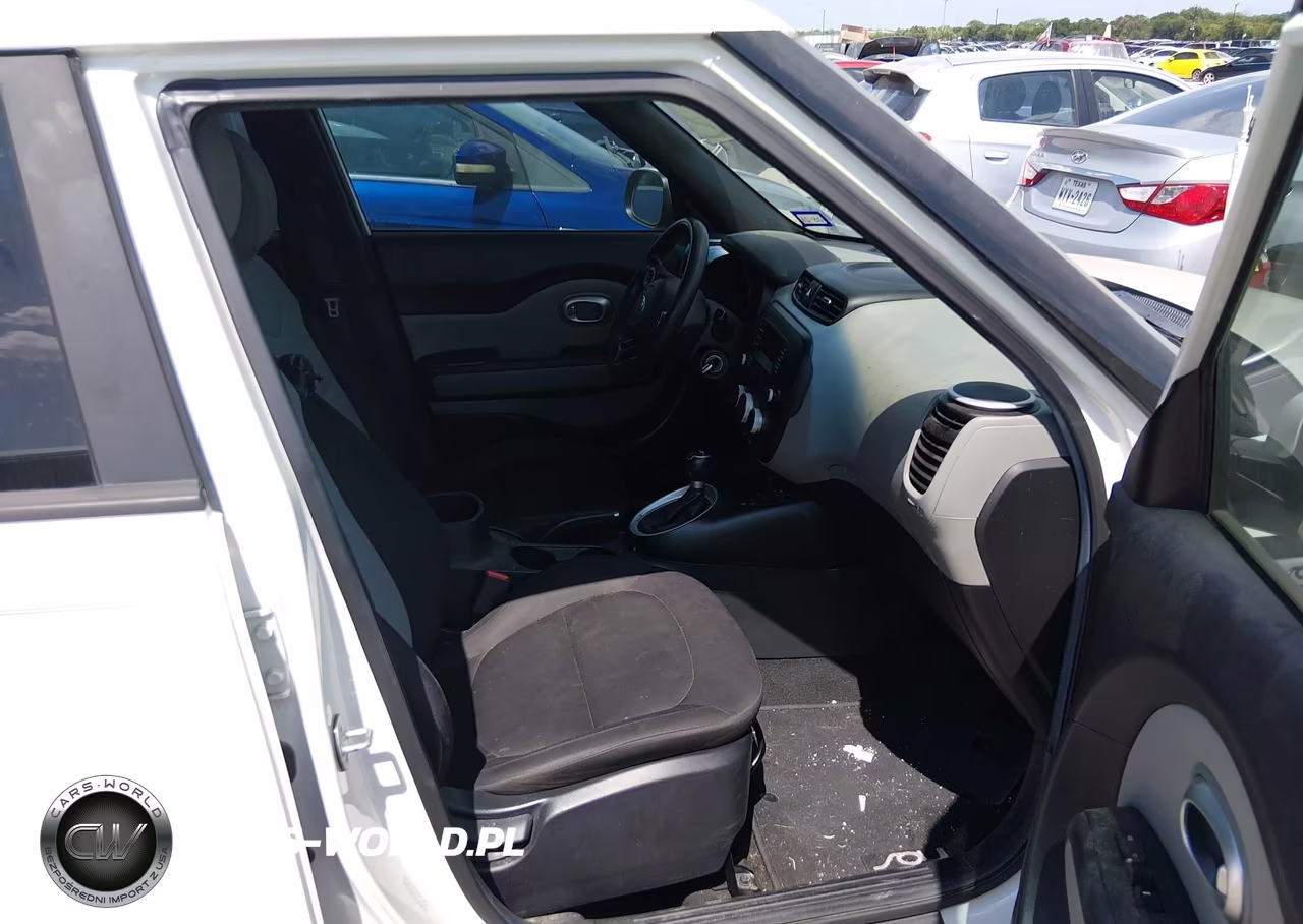 2016 Kia Soul VIN:KNDJN2A29G7370253 - 5