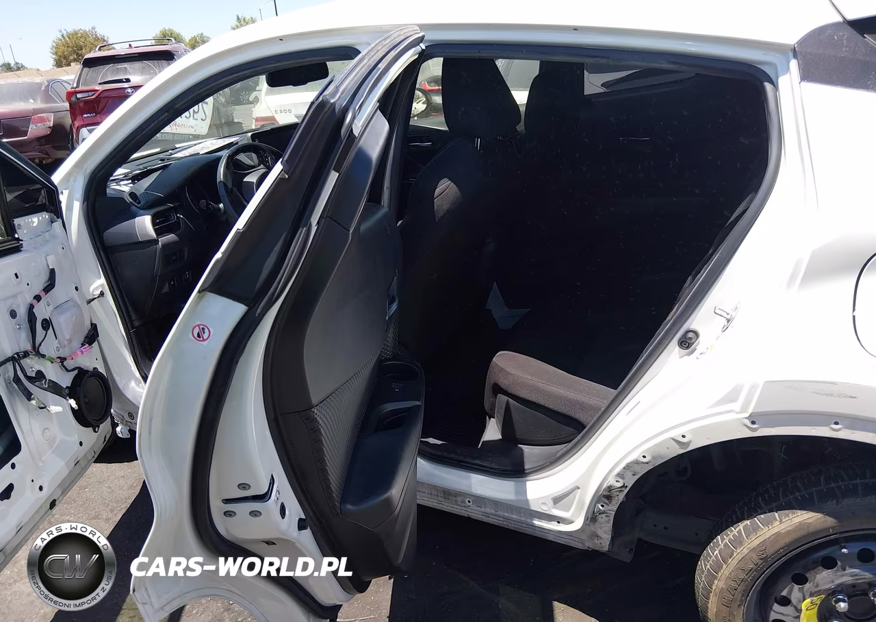 2019 Toyota C-Hr Xle VIN:JTNKHMBX3K1060642 - 8