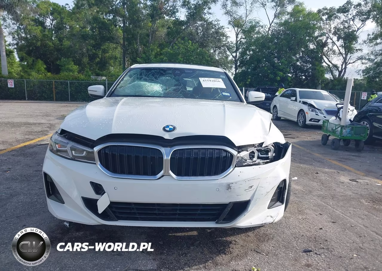 2024 BMW 330I VIN:3MW69FF03R8E03819 - 12