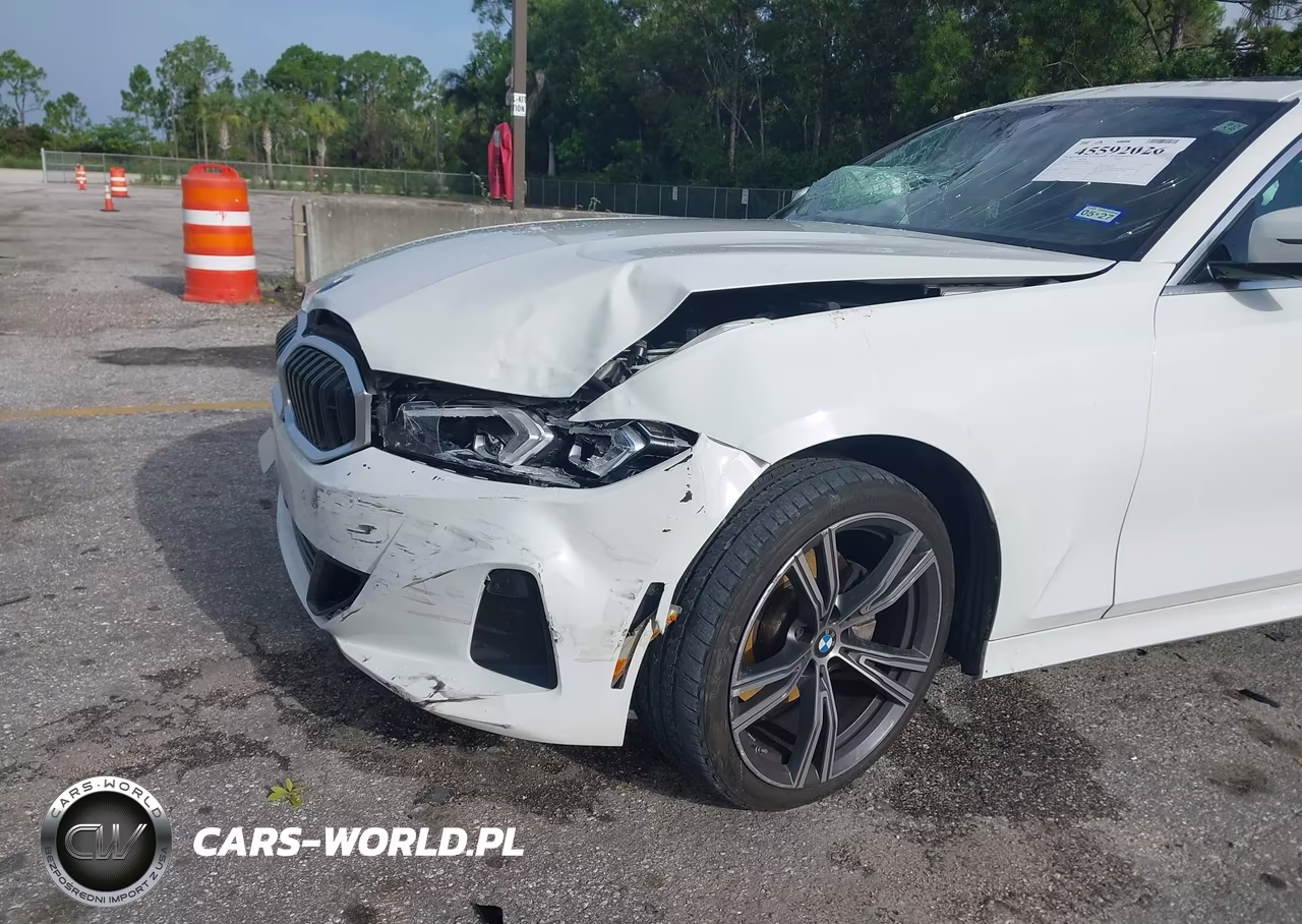2024 BMW 330I VIN:3MW69FF03R8E03819 - 6
