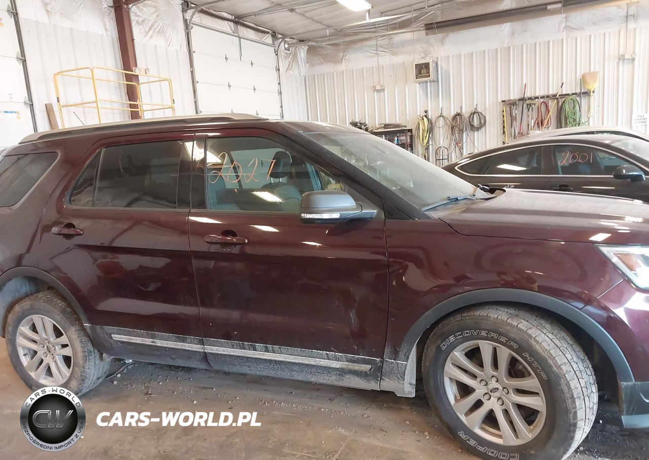 2019 Ford Explorer Xlt VIN:1FM5K8DH6KGA70655 - 13