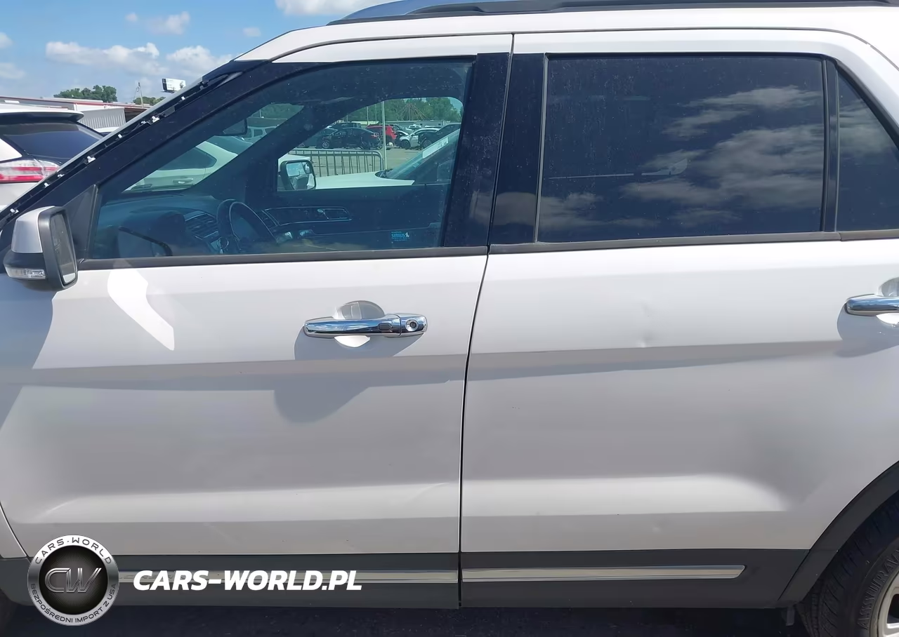 2017 Ford Explorer Limited VIN:1FM5K8F85HGC39151 - 14