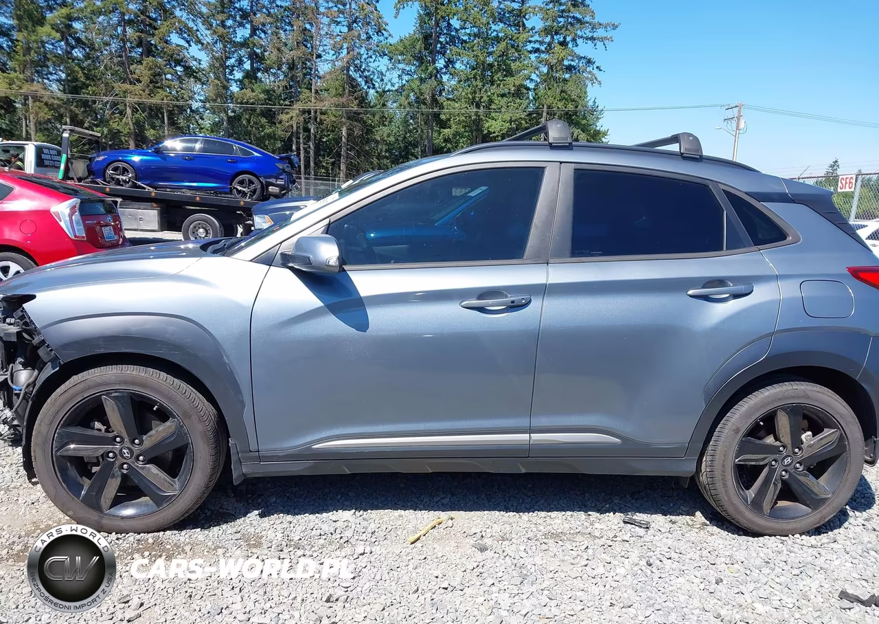 2019 Hyundai Kona Ultimate VIN:KM8K5CA58KU377611 - 15