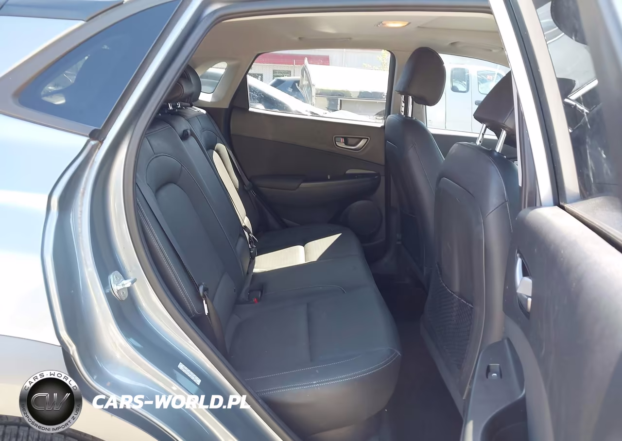2019 Hyundai Kona Ultimate VIN:KM8K5CA58KU377611 - 19