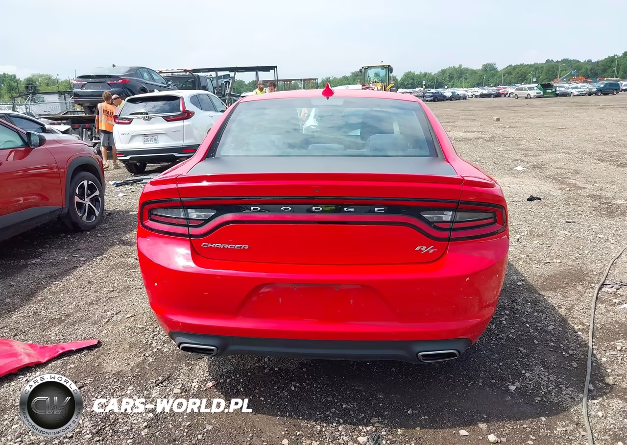 2016 Dodge Charger R-T VIN:2C3CDXCT7GH169913 - 17