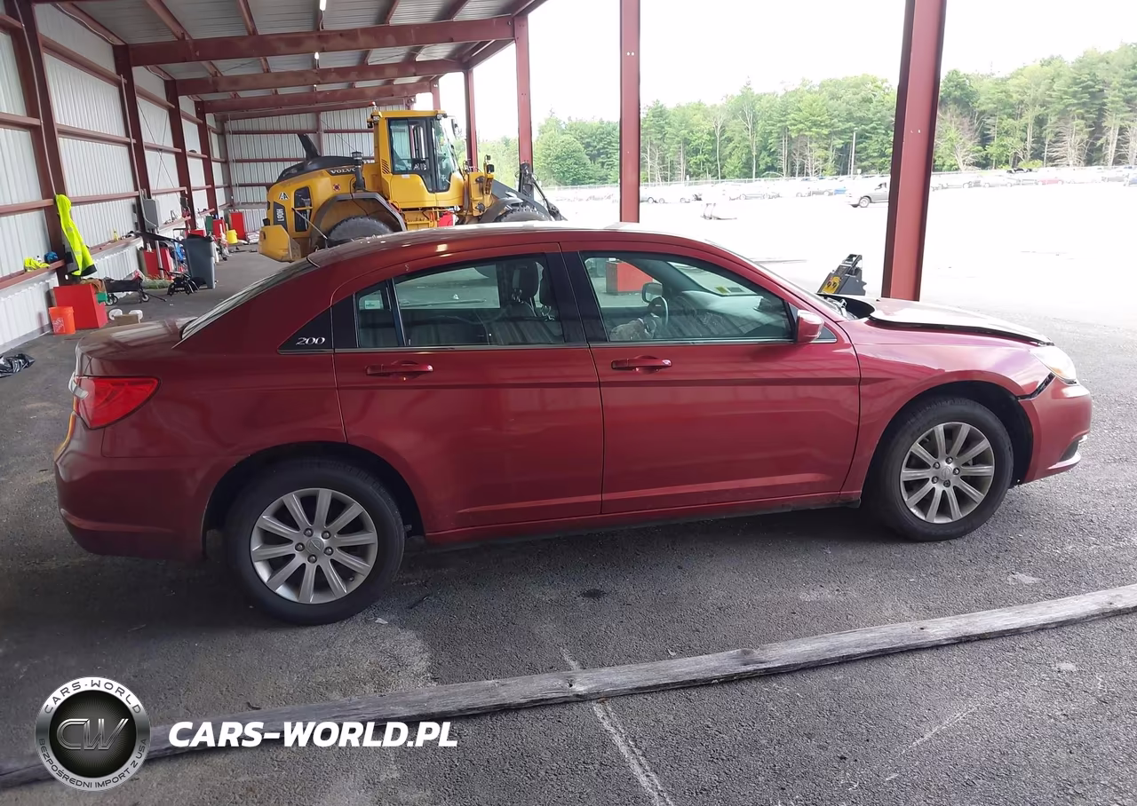 2014 Chrysler 200 Touring VIN:1C3CCBBB7EN197827 - 14