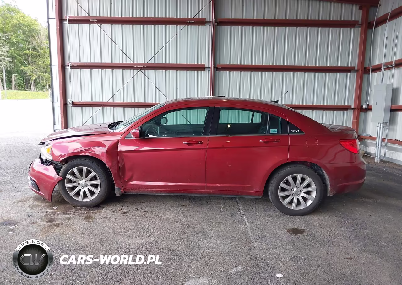 2014 Chrysler 200 Touring VIN:1C3CCBBB7EN197827 - 15