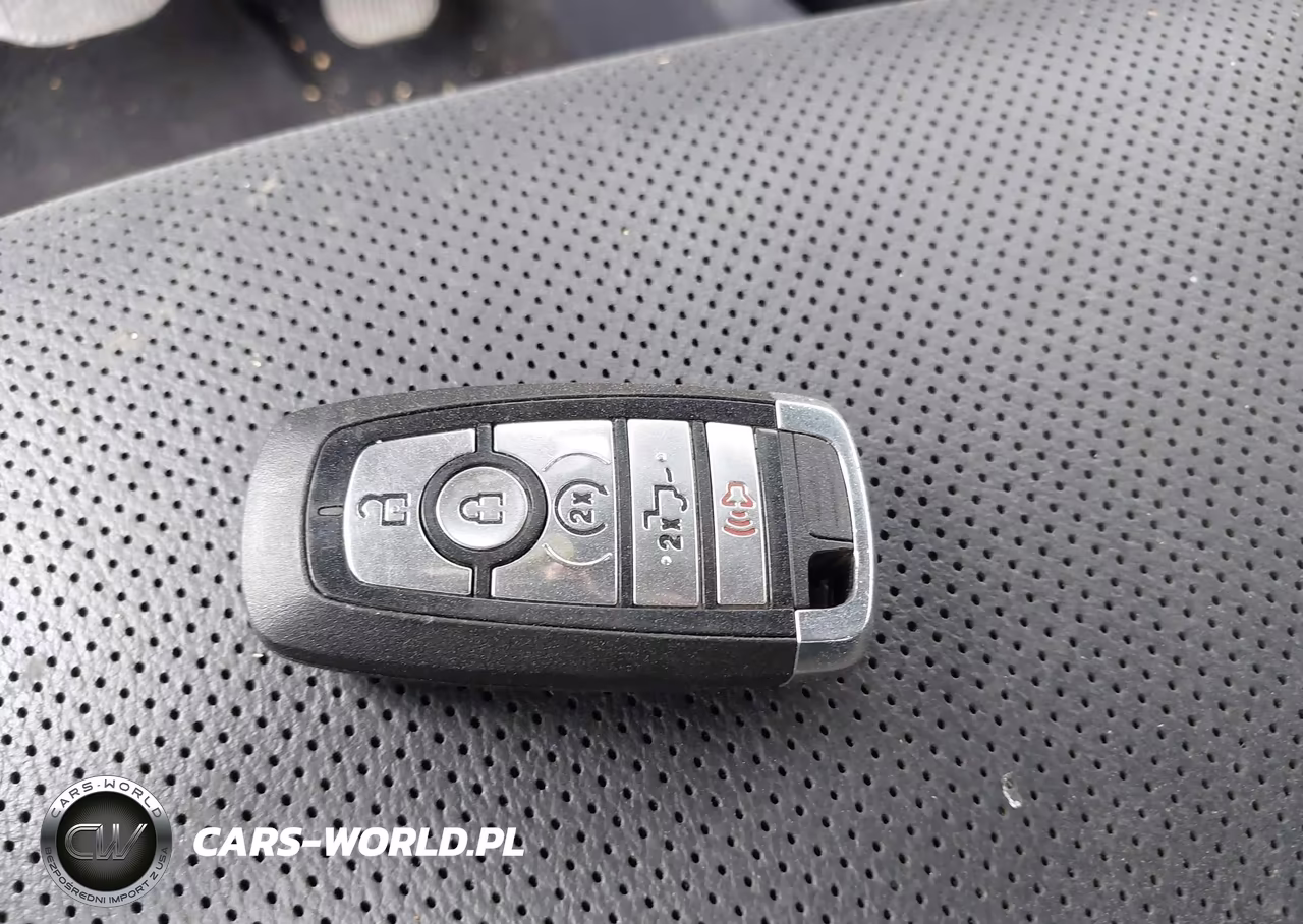 2022 Ford F-150 Lariat VIN:1FTFW1E88NKD50582 - 10