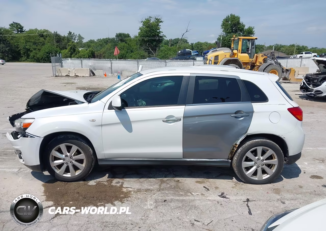 2015 Mitsubishi Outlander Sport Es VIN:4A4AR3AU6FE026054 - 14