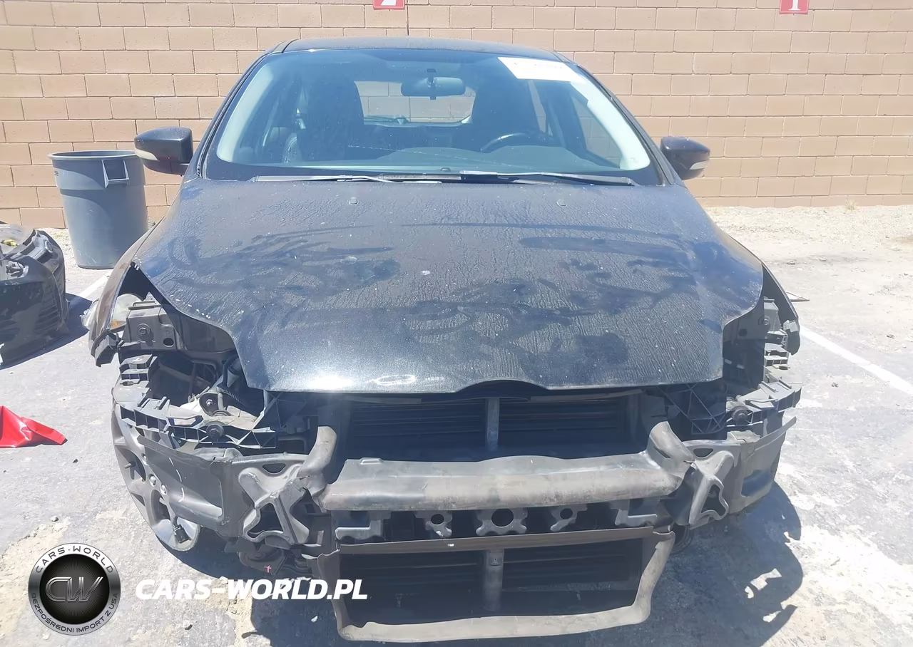 2014 Ford Focus Se VIN:1FADP3K27EL300403 - 14