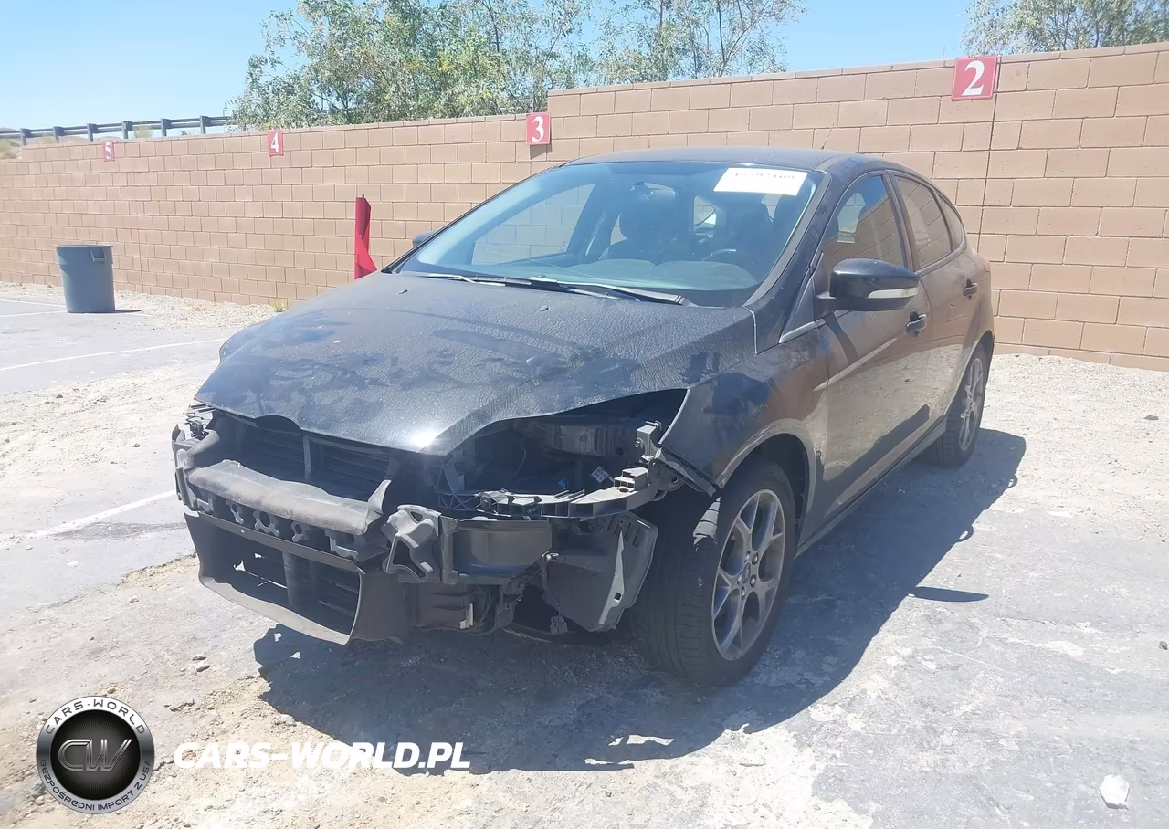 2014 Ford Focus Se VIN:1FADP3K27EL300403 - 2