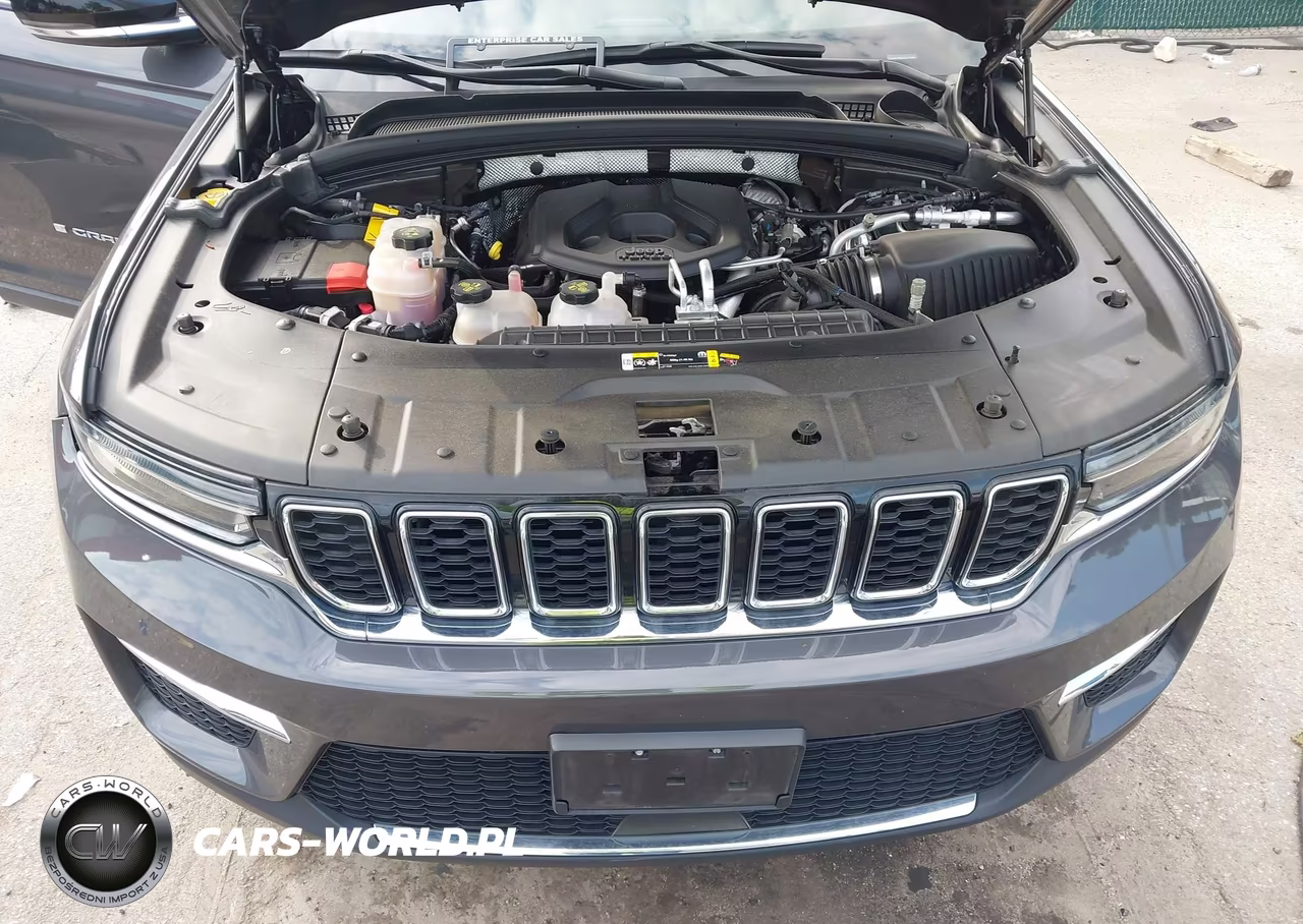 2024 Jeep Grand Cherokee 4Xe VIN:1C4RJYB64RC710082 - 10